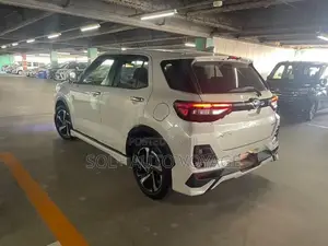 Toyota Raize Hybrid Z 2025