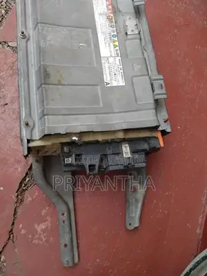 Toyota Aqua Hybrid Battery