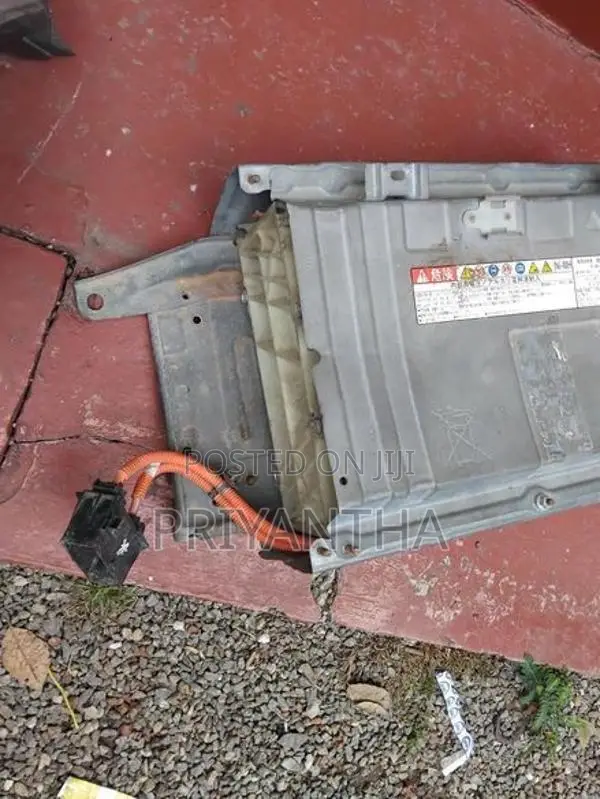 Toyota Aqua Hybrid Battery