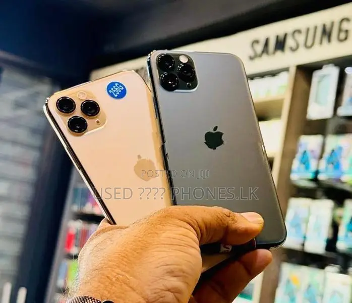 Apple iPhone 11 Pro 256GB (Used)