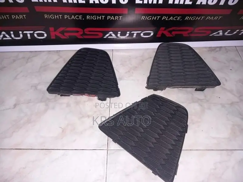 Honda Fit GP5 Rear Bumper Garnish