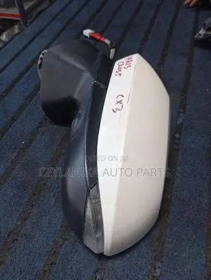 TOYOTA YARIS CROSS SIDE MIRROR WINKER
