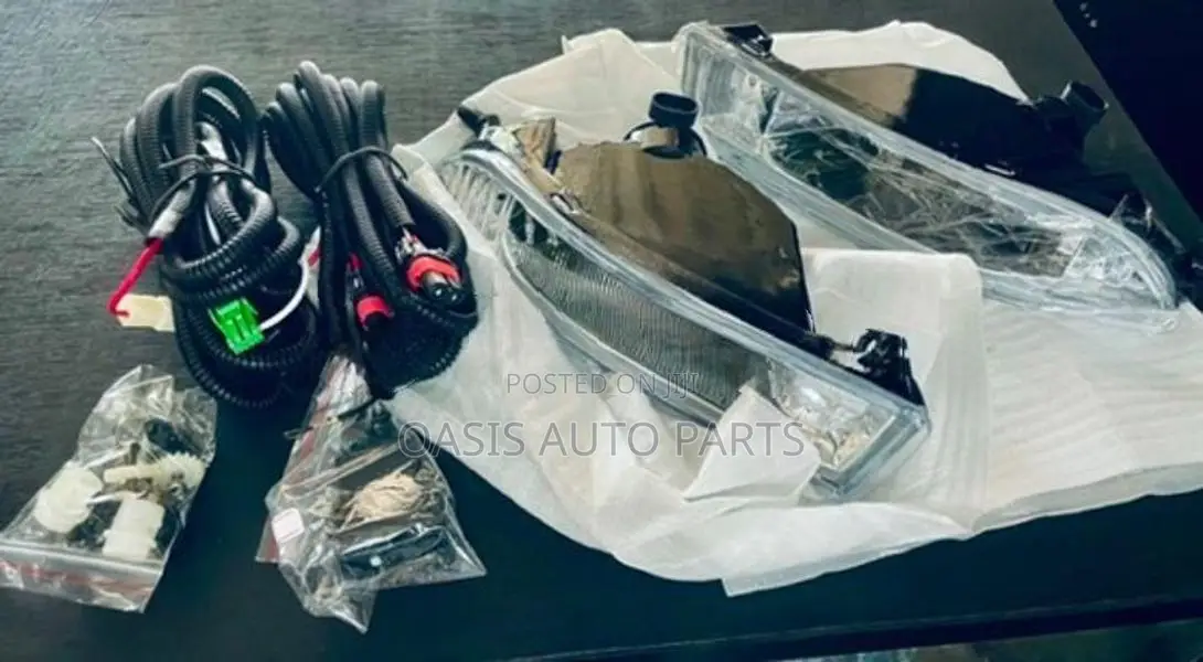 Toyota Corolla 121 Fog Lamp Light Set