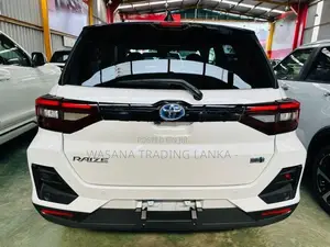 Toyota Raize Z 1.2 Hybrid 2025