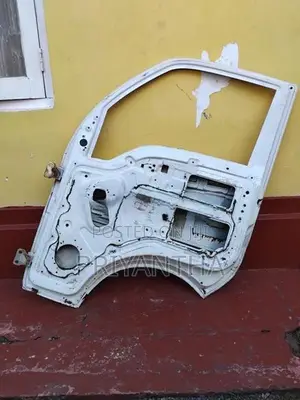 Tata Superace (dimo lokka) Right side door panel