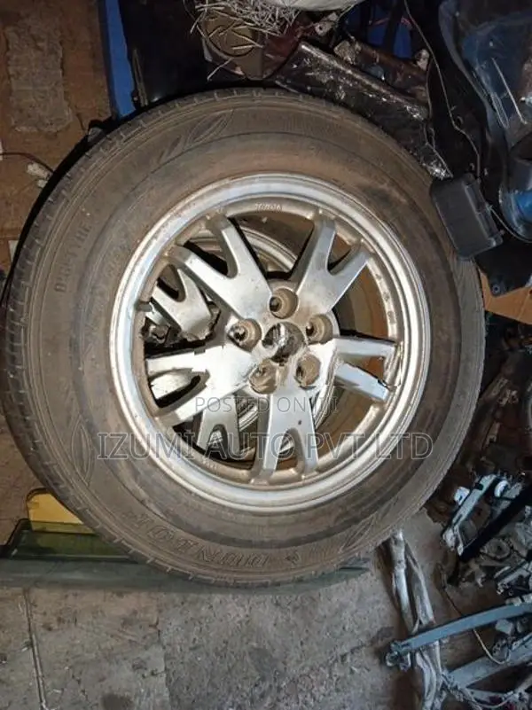 Toyota Prius 30 Three Tyres With Alloy weels