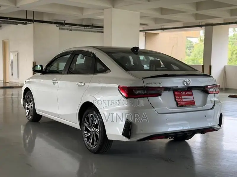 Toyota Yaris Ativ ATIV/Night Shade Ed 2025