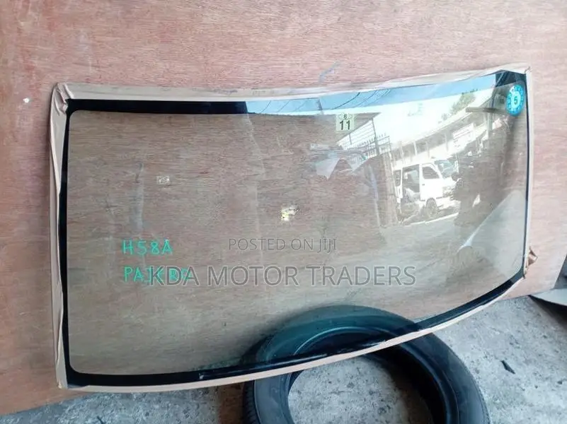 Mini Pajero Windscreen