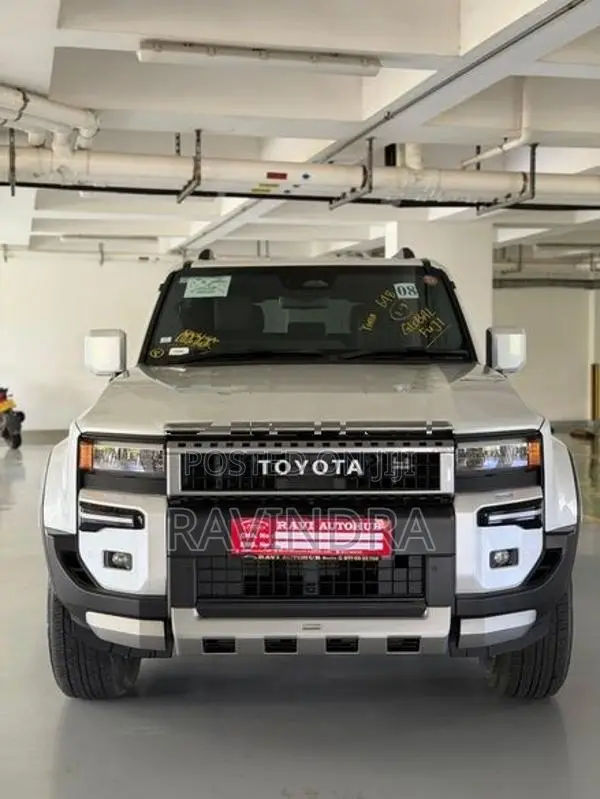 Toyota Land Cruiser Prado 250 2025