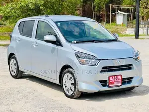 Daihatsu Mira 2024