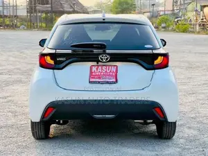 Toyota Yaris X Grade 2024