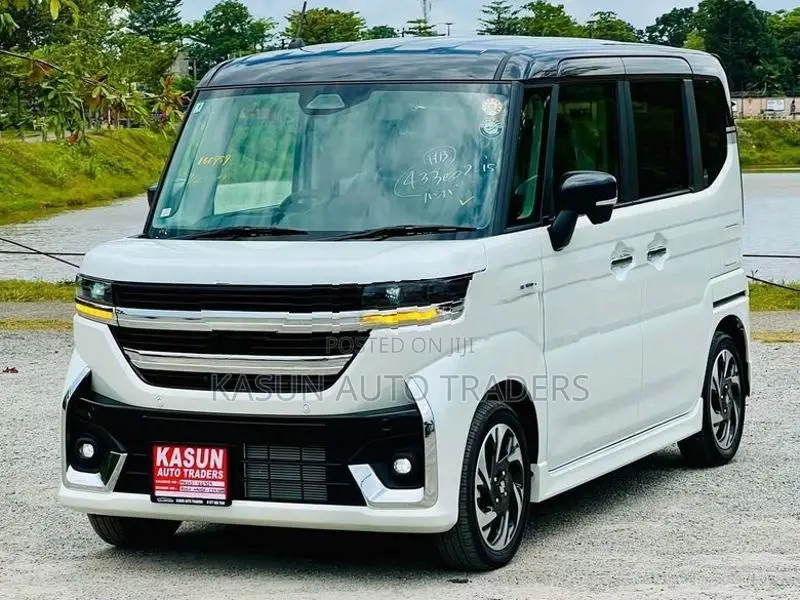 Suzuki Spacia Custom 2024