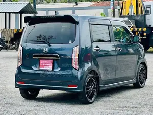 Honda N-WGN Custom 2024