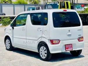 Suzuki Wagon R FX 2024
