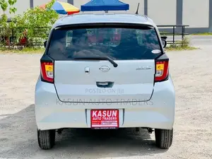 Daihatsu Mira 2024