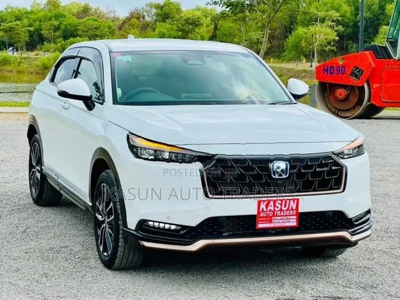 Honda Vezel Z Premium 2025