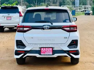 Toyota Raize Z Hybrid 2025