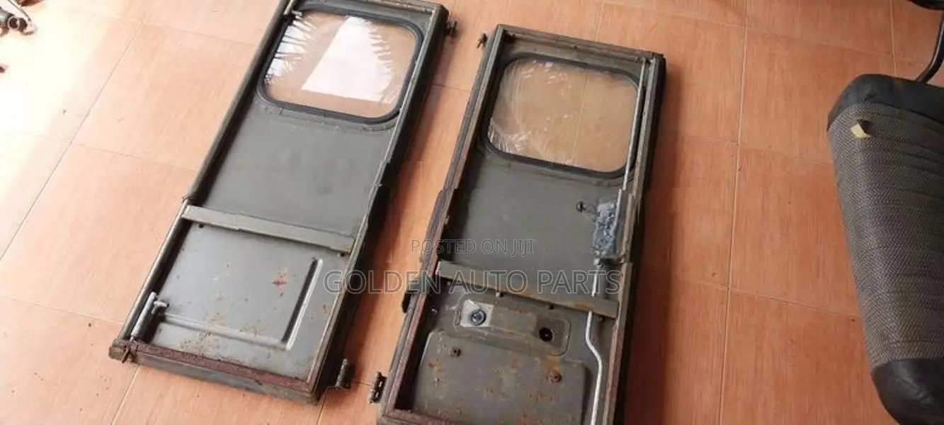 Mitsubishi 4dr5 Jeep Recondition Rear Door Set