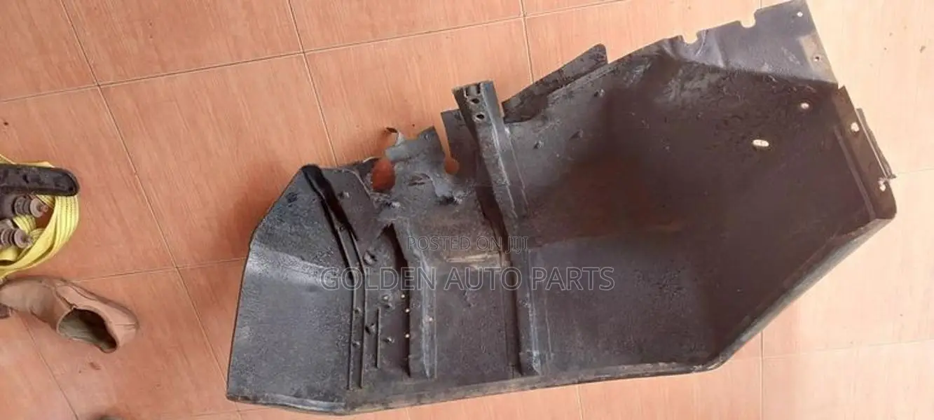 Mitsubishi 4dr5 J24/j44 Jeep Recondition Front Mudguard Set