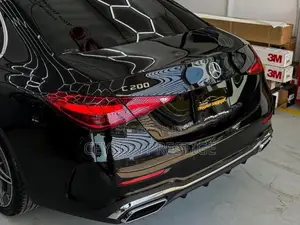 Mercedes Benz C200 AMG LINE 2025