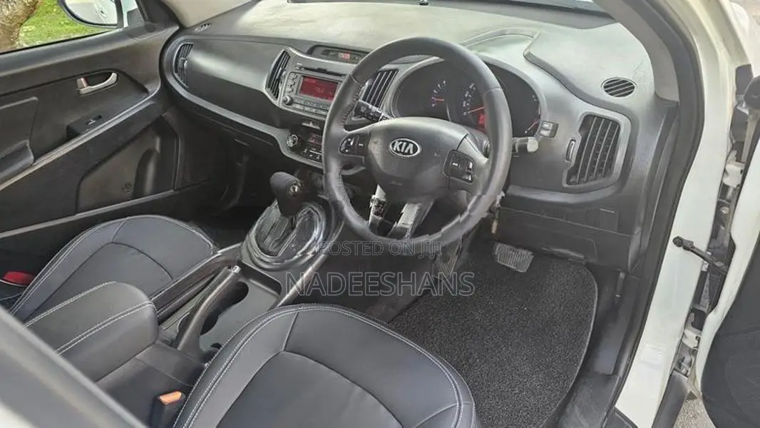 Kia Sportage DIESEL AUTO 2013