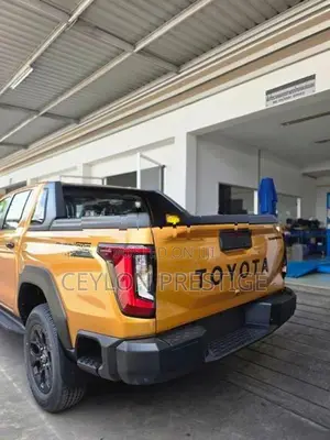 Toyota Hilux Travo Overland Plus 2026