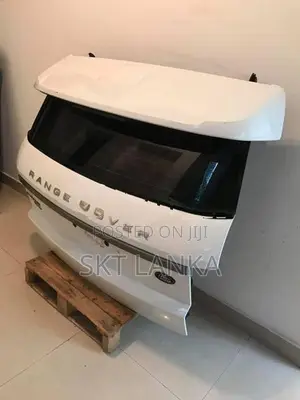 Genuine Range Rover Evoque 2014 rear tailgate door lights