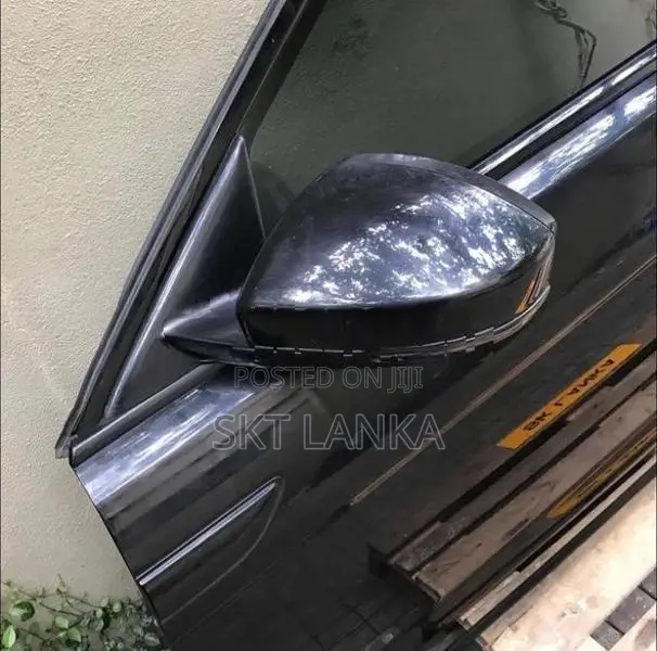 Genuine Range Rover Evoque 2015 passenger doors side mirror
