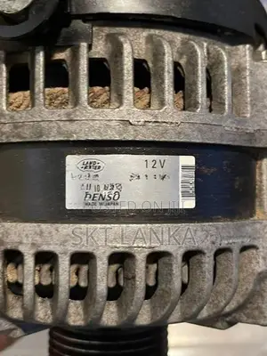 Genuine Range Rover Evoque 2013 diesel engine alternator