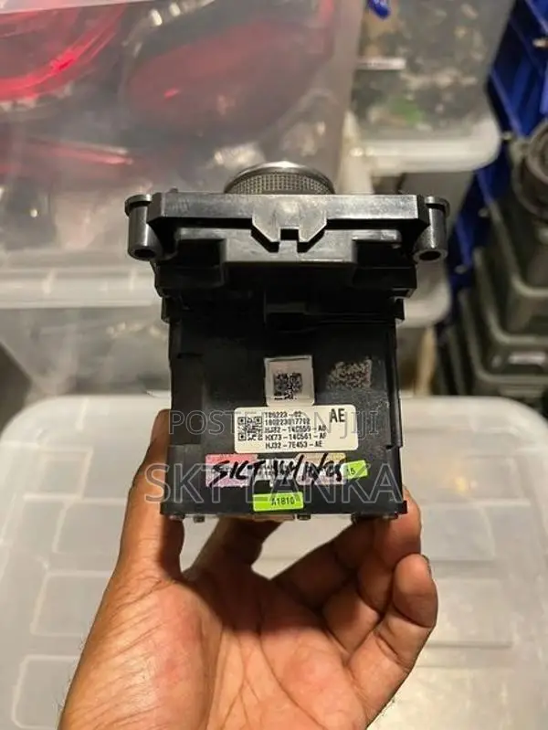 Genuine Range Rover Evoque 2014 gear selector