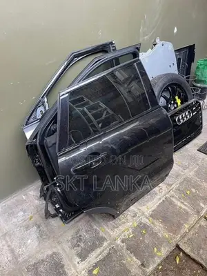 Genuine Range Rover Evoque dynamic 2015 driver doors side mirror