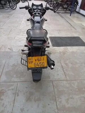 Bajaj Discover 2010