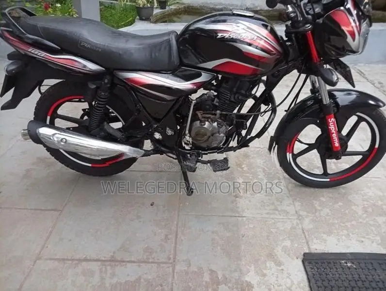 Bajaj Discover 2010
