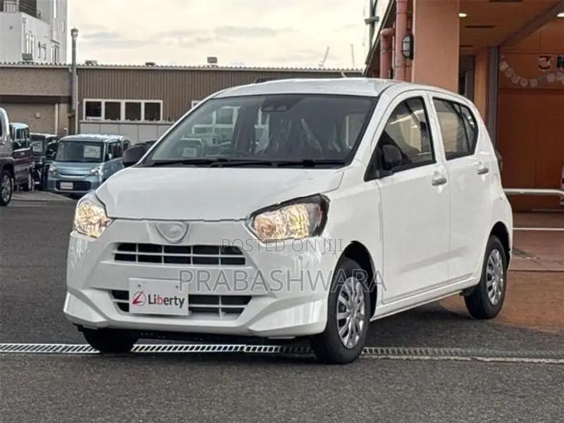 Daihatsu Mira X (Import) 2025
