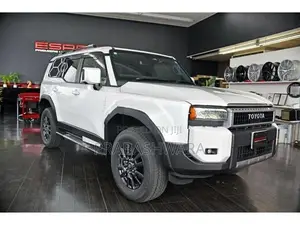 Toyota Land Cruiser Prado VX (Import) 2026
