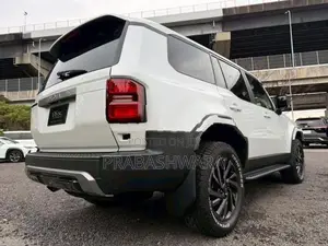 Toyota Land Cruiser Prado 250 VX (Import) 2025