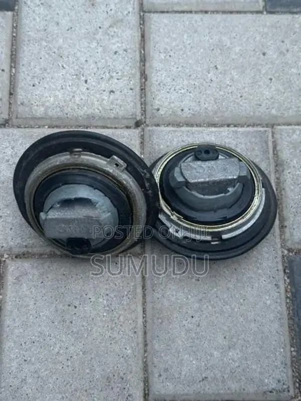 Honda Hornet Tank cap