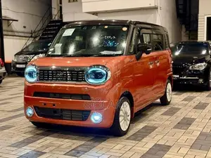 Suzuki Spacia Smile Hybrid 2023