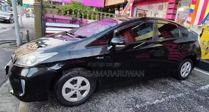 Toyota Prius 2012