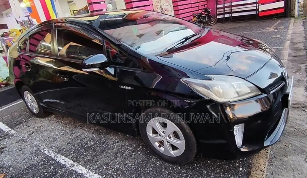Toyota Prius 2012