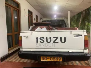 Isuzu Double cab 1985