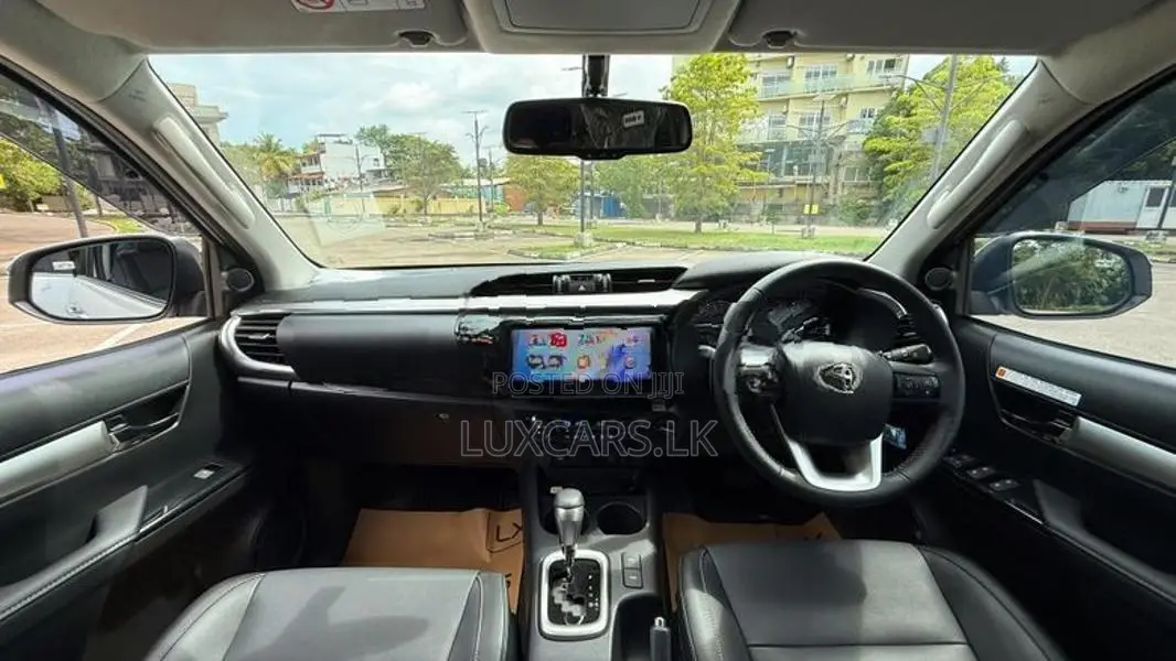 Toyota Hilux Revo 2.8 4x4 2025