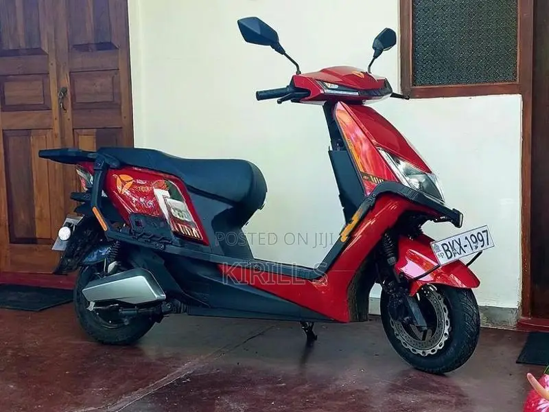 Yadea T5 2025