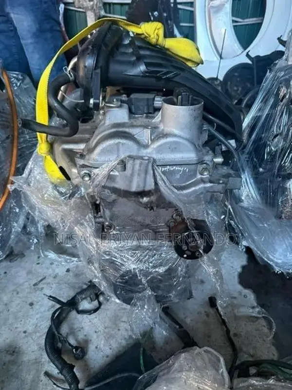 Nissan Tiida HR15 Engine