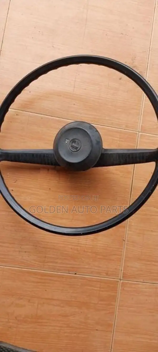 Mitsubishi 4DR5 J24 Jeep Recondition Steering Wheel