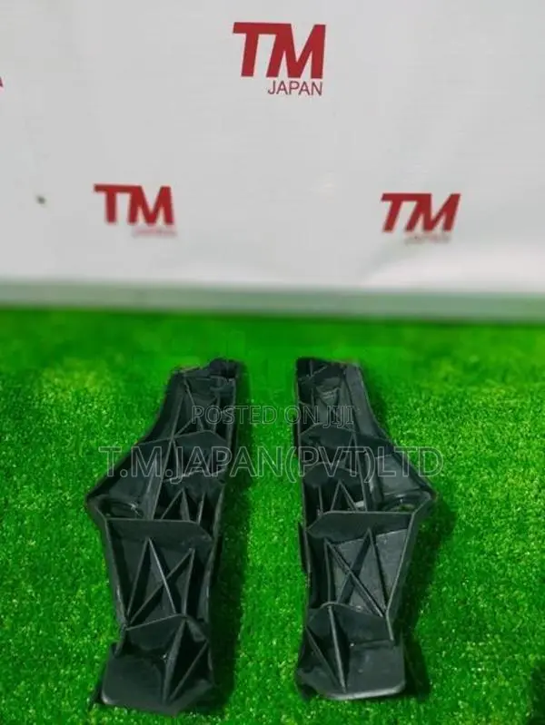 Toyoto NCP60 IST Front Bumper Retainer (One Side)