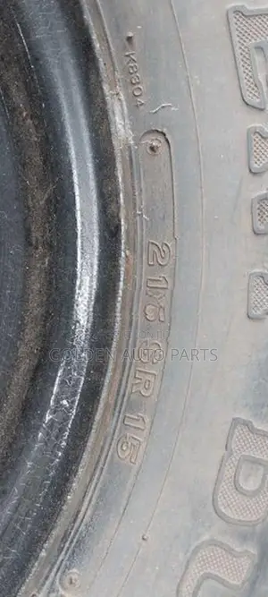 Mitsubishi 4DR5 Jeep 215/15 Tires
