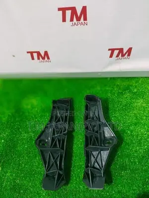 Toyoto NCP60 IST Front Bumper Retainer (One Side)