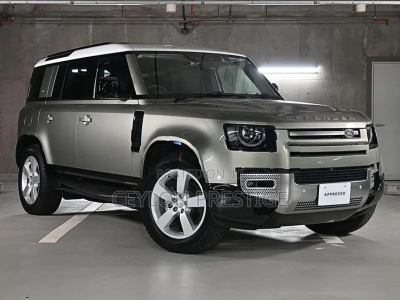 Land Rover Defender 110 SE 2.0 L P300 2024