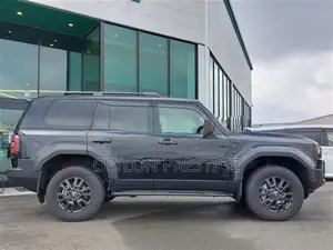 Toyota Land Cruiser 2.7 VX 4WD 2024